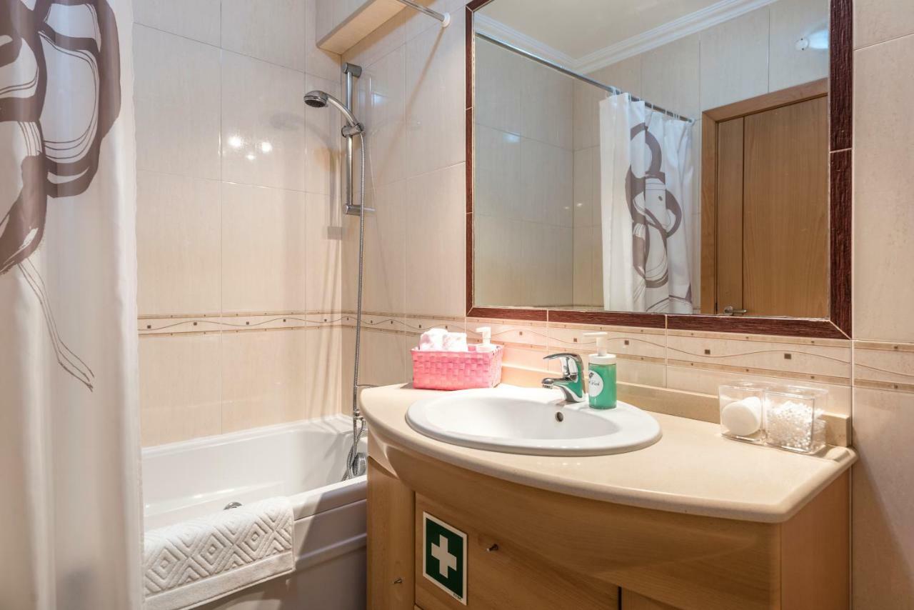 אלבור Apartamento Perto Praia, Com Piscina מראה חיצוני תמונה